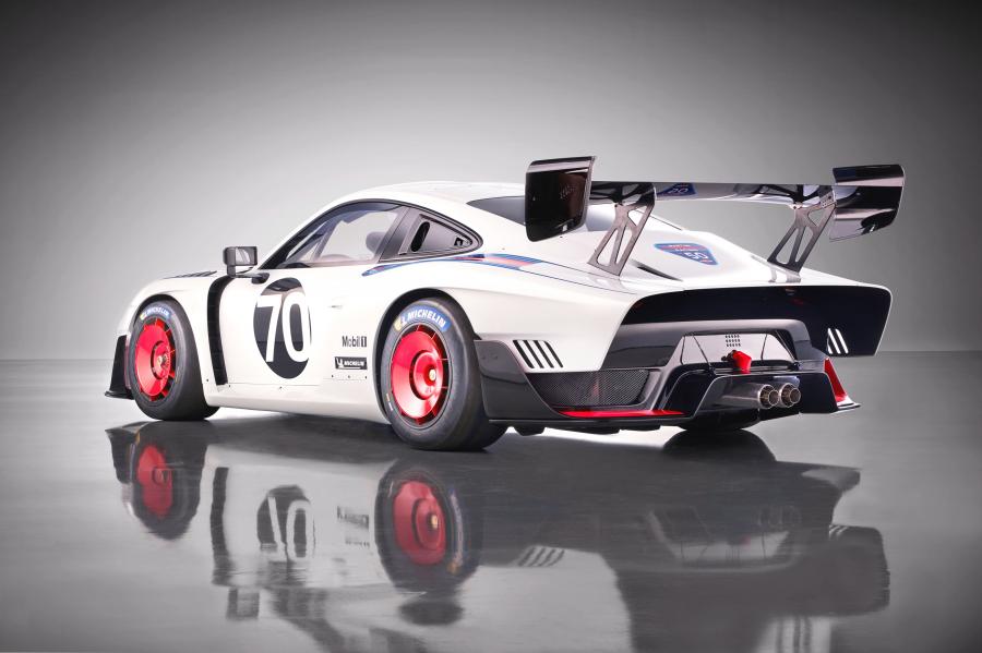  Porsche 935 (991) 2019 года  (фото 41 из 73)